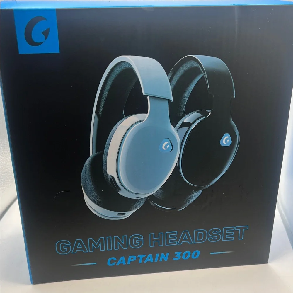 Captain 300 Gaming Headset - Black new in box and sealed